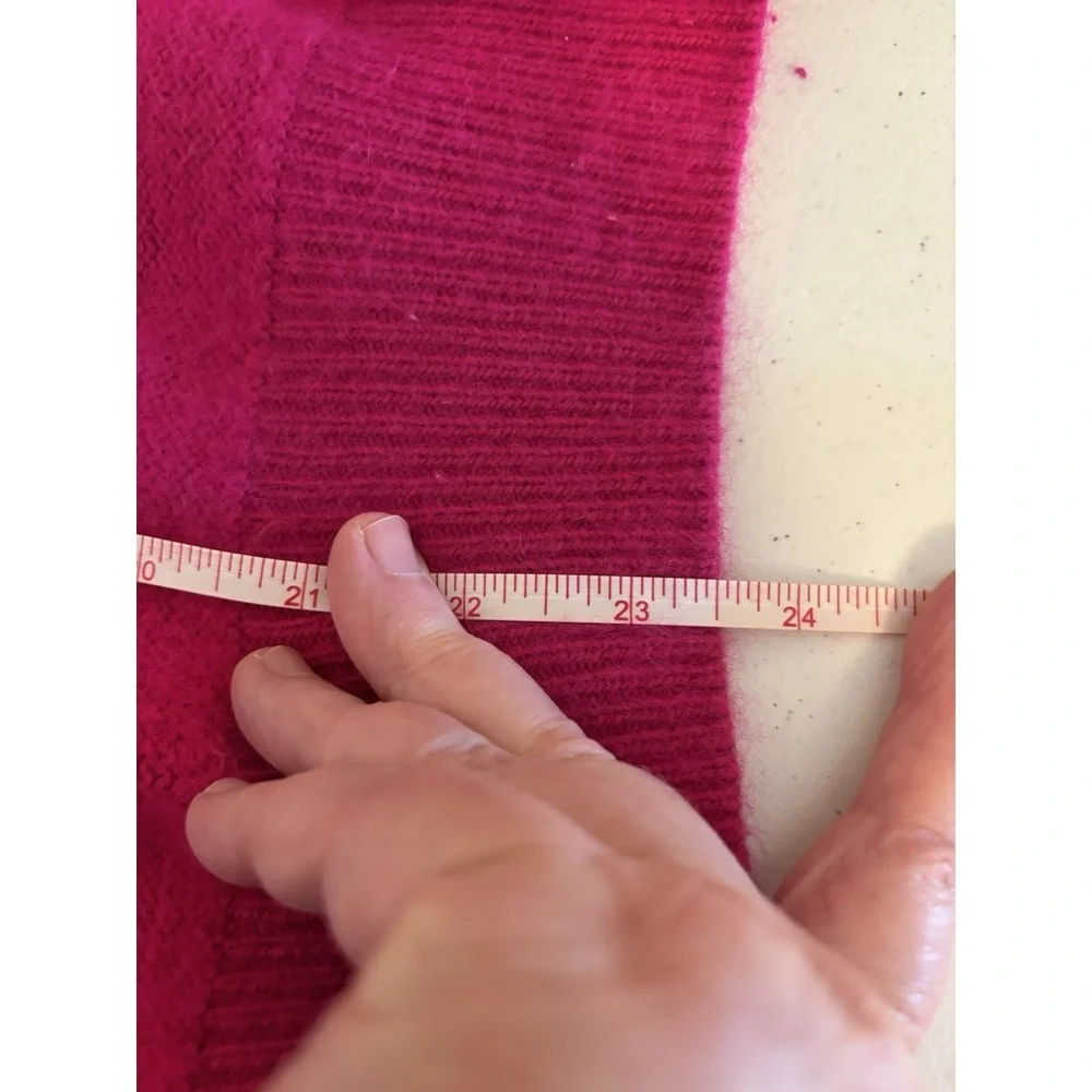 Vintage 80s Pink Coquette Bow Beaded Fuzzy Angora Wool Knit‎ Sweater Pullover